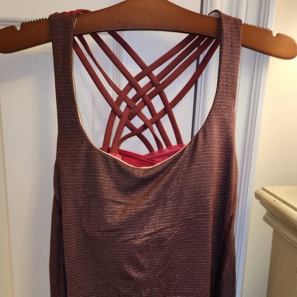 Lululemon Women's Wild Tank w/Shelf Bra – Bordeaux & Pink, Size 6 - Picture 1 of 9